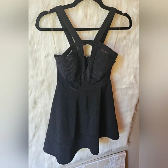 Emerald Sundae Black Halter Backless Cocktail Dress - Picture 2 of 7